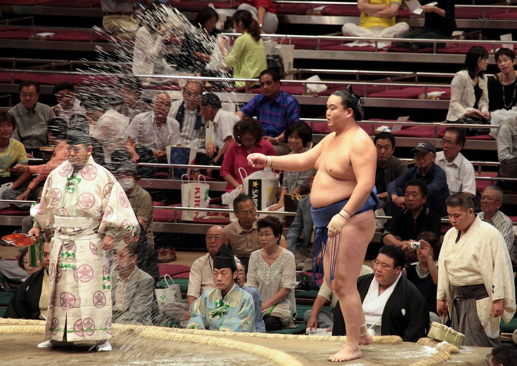 Sel sumo salt kiyome no shio 清めの塩 cercle de combat Tokyo Japon Japonais