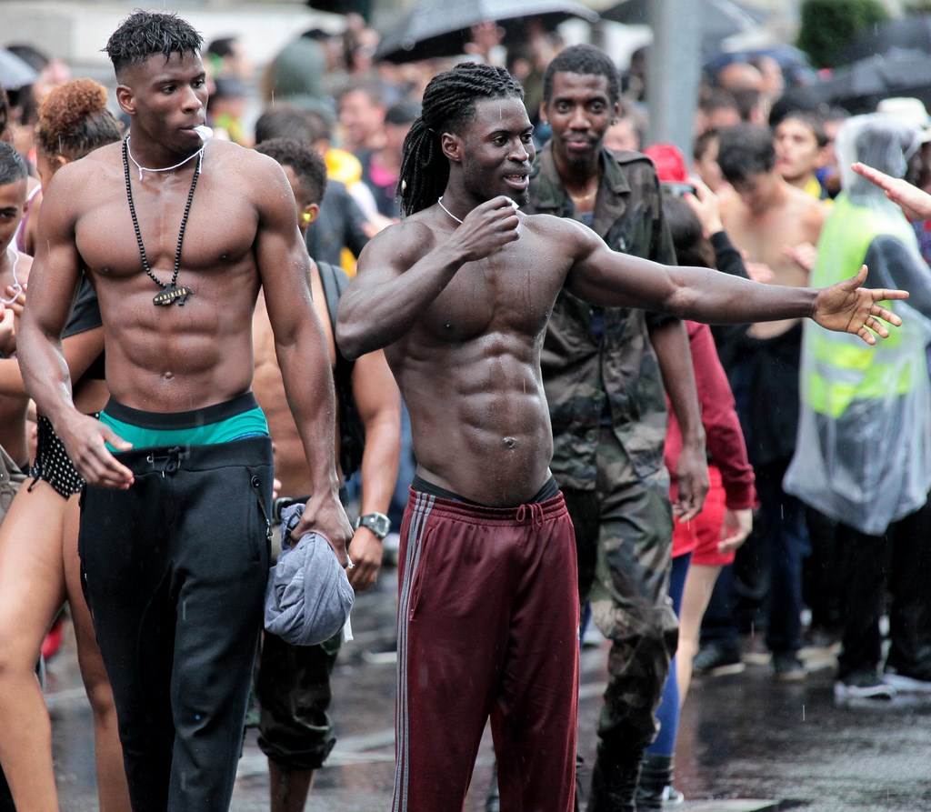 Black men muscles Lake Parade Geneva 2014