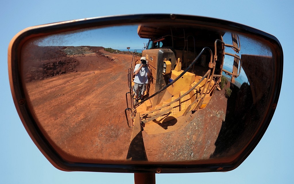 Camion mine de Tiébaghi Koumac Province Nord Nouvelle-Calédonie