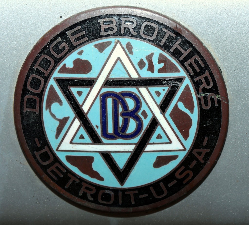 Logo Dodge Brothers Detroit USA American brand of automobiles