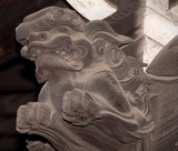 Sculpture bois lion art traditionnel japonais temple sanctuaire religion Tokyo lion shishi 獅子
