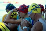 Triathlon International de Nouméa 2014 nageuse au départ