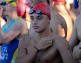 Trіаthlоn Intеrnаtіоnаl dе NOUMЕA-BNC 2015 Nouvelle-Calédonie Jeune nageur épreuve natation