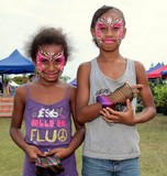 Jolies jeune fille maquillées Fête de Boulouparis 2015 Nouvelle-Calédonie