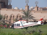Helicoptere GP F1 Emirates palace Abu Dhabi UAE emirate palace united arab emirates Pratt & Whitney Canada PT6C-67C turbines