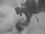 Dévasage au propulseur sous-marin Travaux aquatique scaphandrier en action