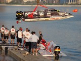 Grutage des F1 de la mer Grand Prix motonautique d'Abu Dhabi
