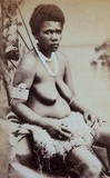 Femme indigene popinée art Kanak Culture Nouvelle-Calédonie photographie Allan Hughan