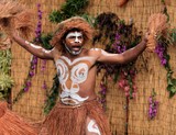 Danseur de l'île des Pins Nouvelle-Calédonie foire de Thio 2013