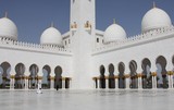 Marbre blanc dome et Minaret mosquée Sheikh Zayed Abou Dabi Émirats Arabes Unis
