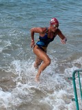 Nageuse sportive corps athlétique femme traversée Anse-Vata/Ilot Canard Nouméa Nouvelle-Calédonie